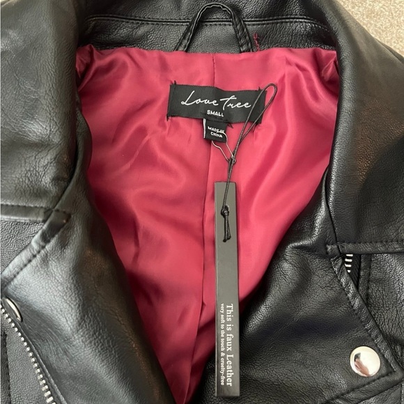 Women's Black faux LeatherJacket - love tree - Picture 3 of 5